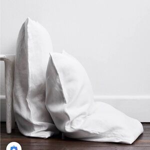 New in Bag- Bed Threads 100% Flax Linen Standard Pillowcase - White (set of 2)